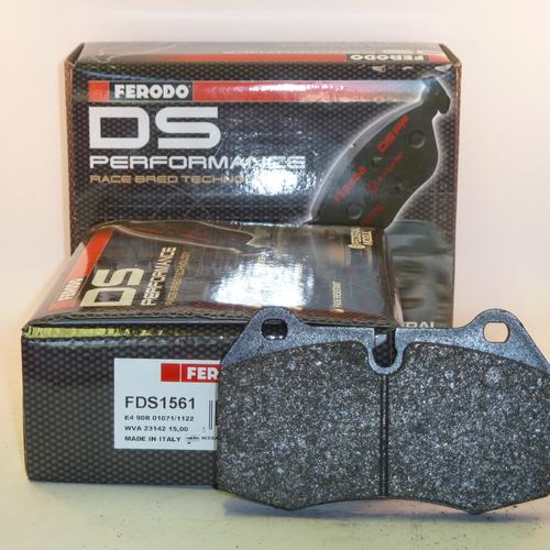 DS Performance Front Brake Pads Nissan Skyline (2.5 RB25DE - T R34) (Australian) (from 1998 to 2000)