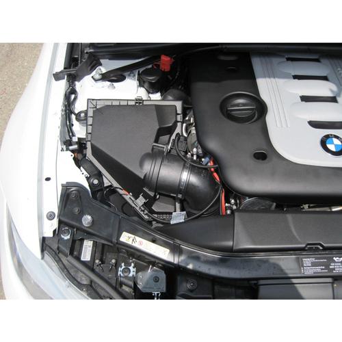 Replacement Element Panel Filter BMW 1-Series (E81/E82/E87/E88) 120d (from Mar 2007 to 2012)