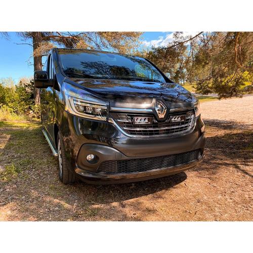 LED Lamps Grille Kit Renault Trafic (from 2019 onwards)