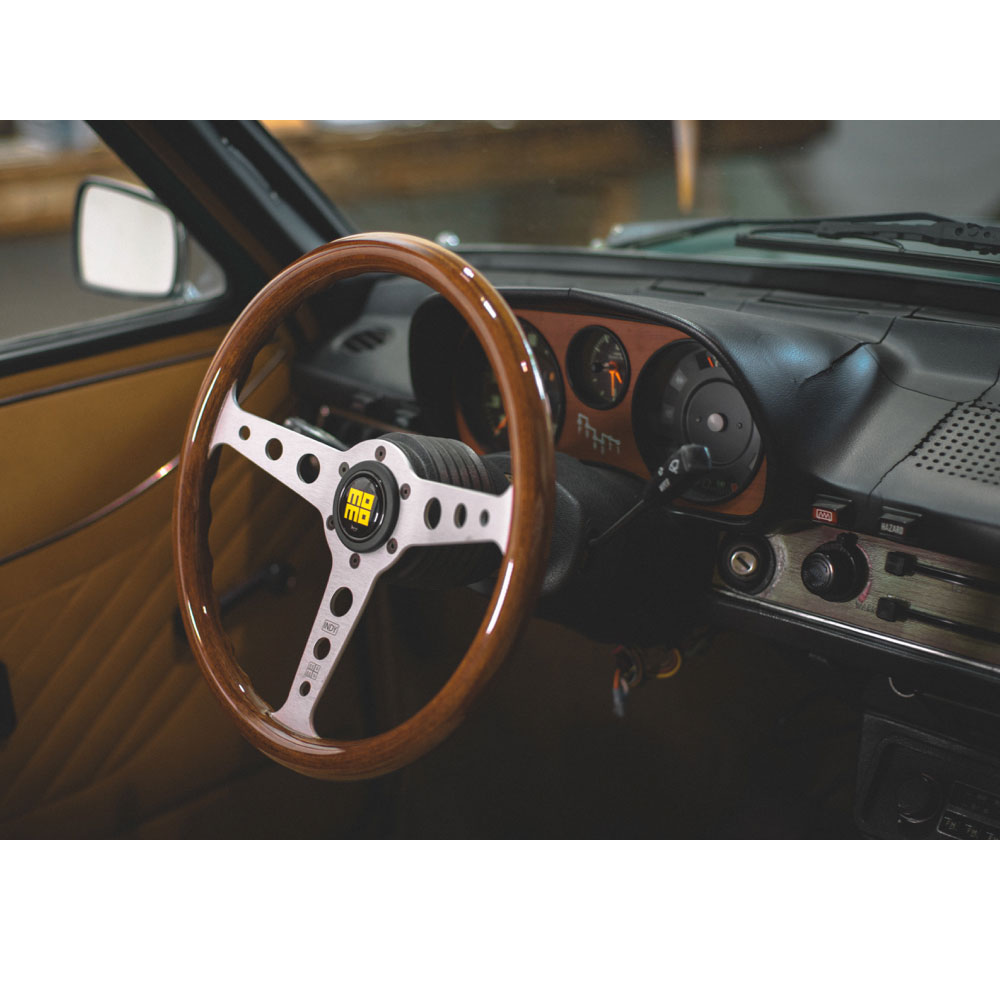 Momo Indy 350 Mahogany Steering Wheel & Hub Kit Porsche 911