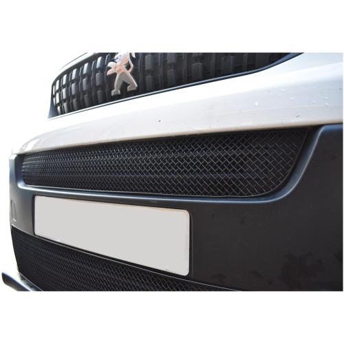 Upper Grille Opel Vivaro