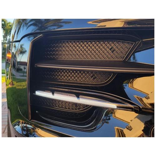 Outer Grille Set Porsche Macan Base