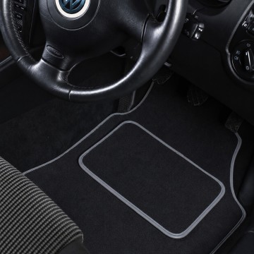 Example blue mat in a BMW 3 Series