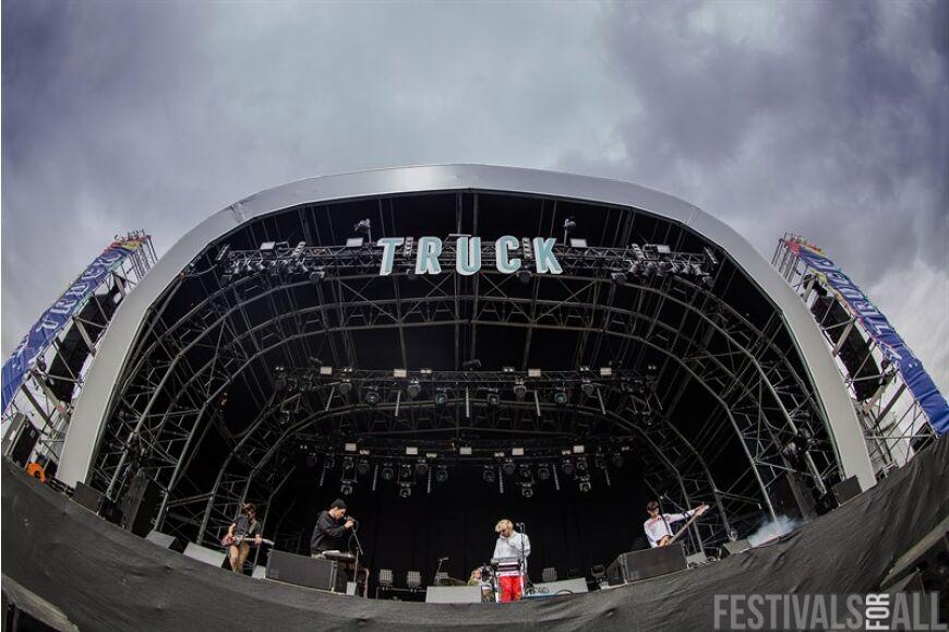 Bad Sound at Truck Festival 2017
