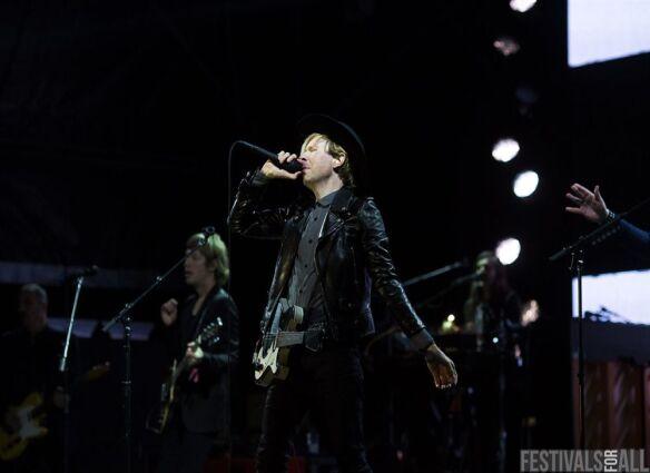 Beck at Festival No 6 2014