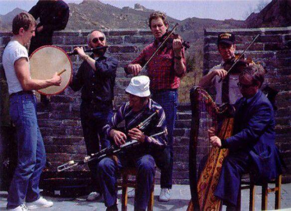 China busking on Great Wall