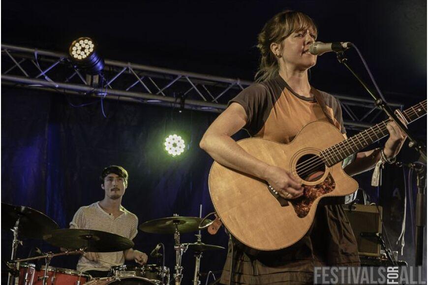 Emily Barker & The Red Clay Halo @2000trees