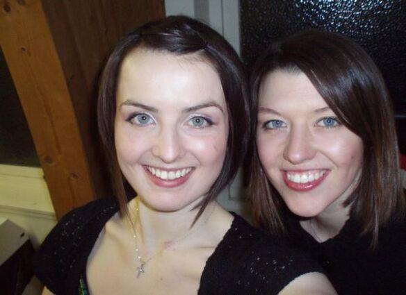 jenna  and bethany