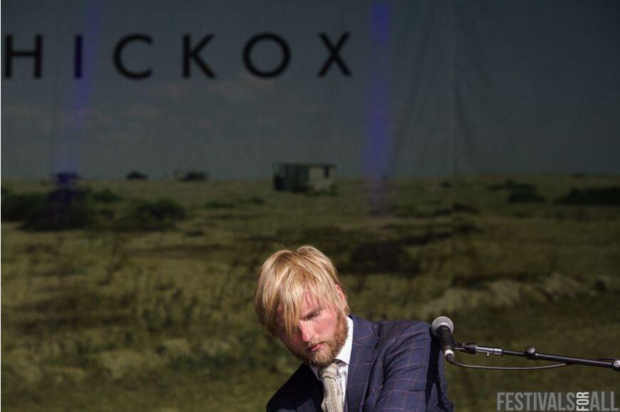 Tom Hickox at Festival No 6 2014