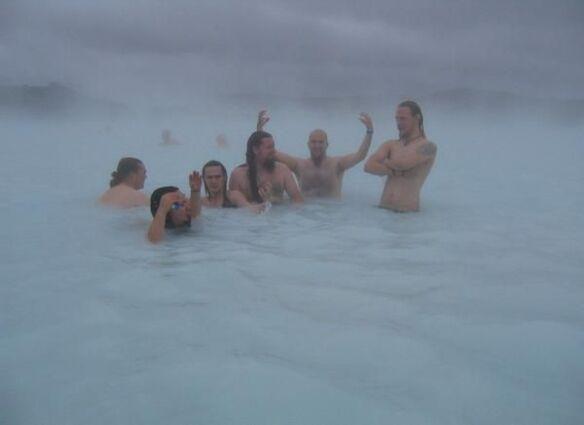 trollbath;