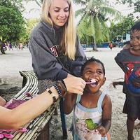 Volunteers Help To Provide The Raja Ampat Kids With Shining Smiles!
