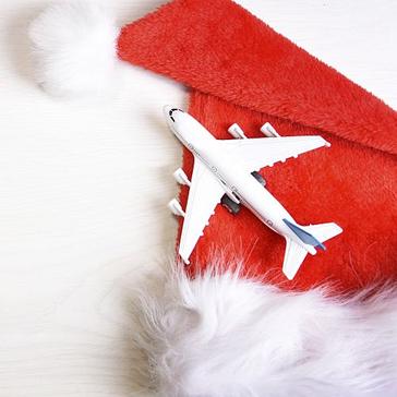Dreaming Of Jetting Off In The New Year? Put These Travel-Themed Gifts On Your Christmas List!