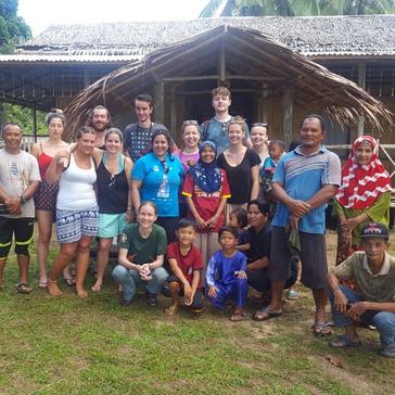Volunteer Experiences - The Orangutan and Tribes Tour