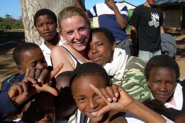 Volunteer with Local Children at the Kariega Conservation Project