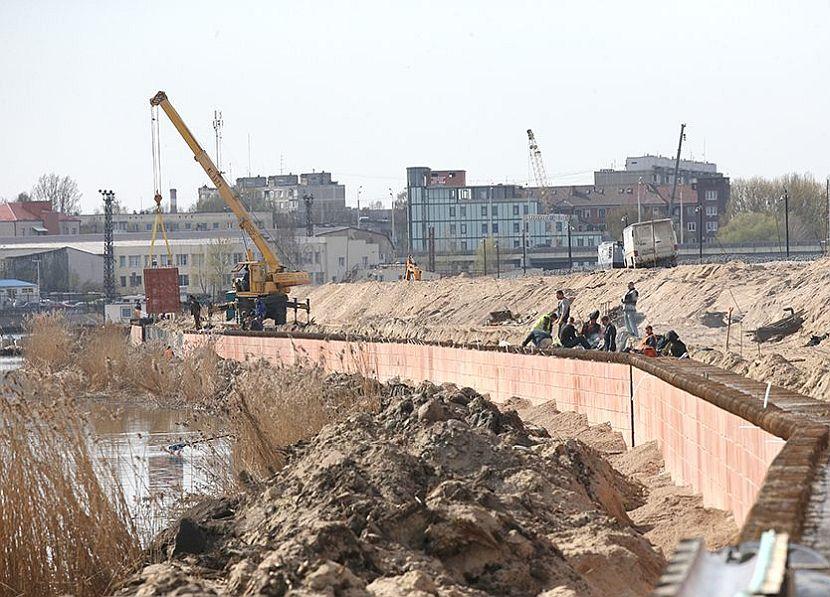 Kaliningrad stadium under construction