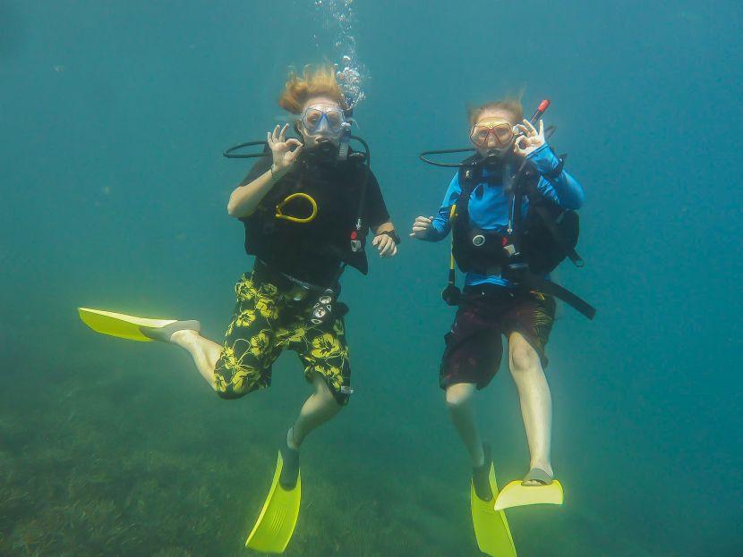 Diving Volunteer Trips Abroad 